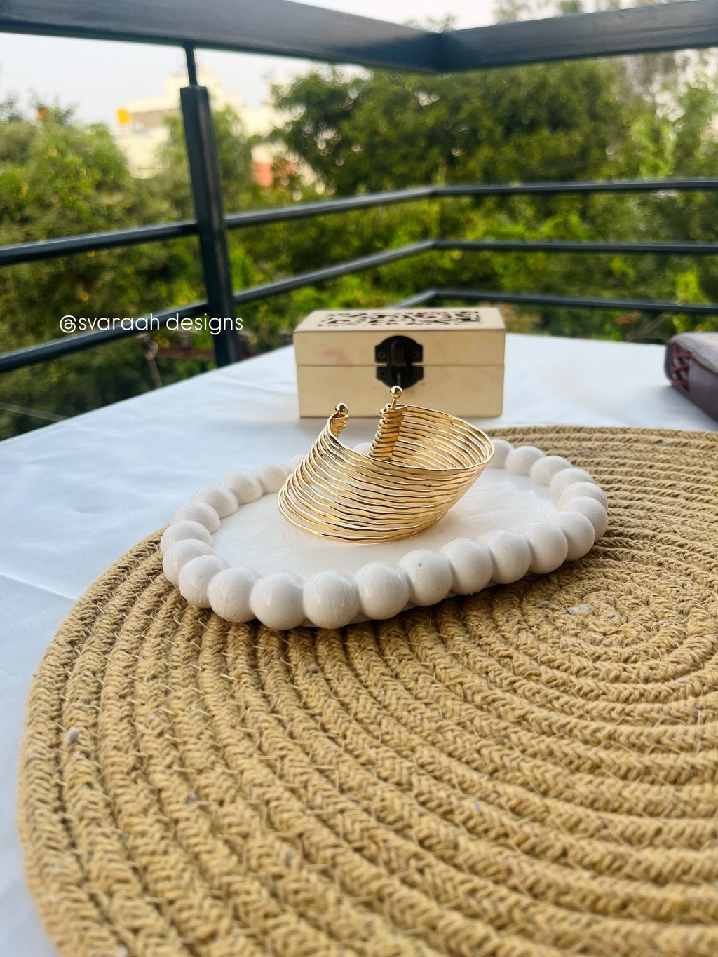 The Aurora Golden Cuff