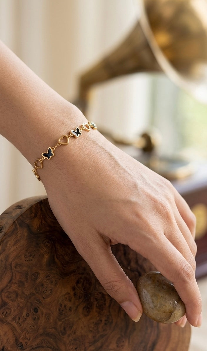 Butterfly outline bracelet