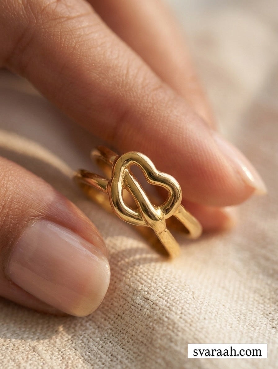 Amora Knot Ring