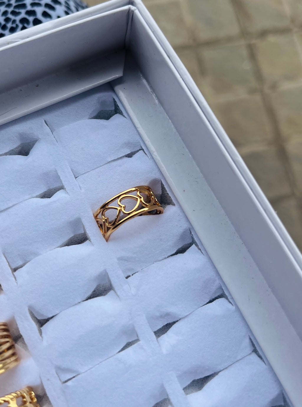 Heart line ring