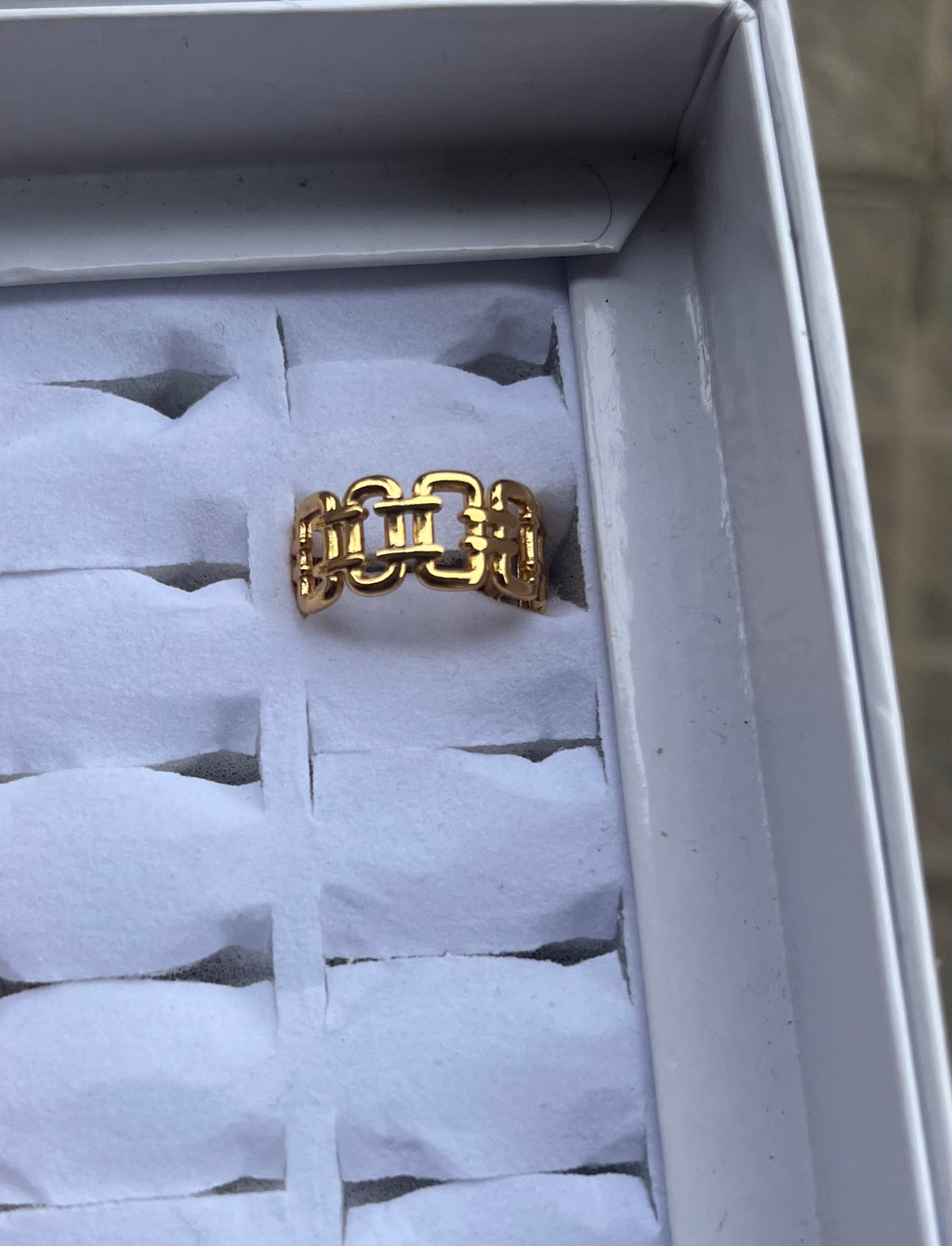 Adjustable Rings