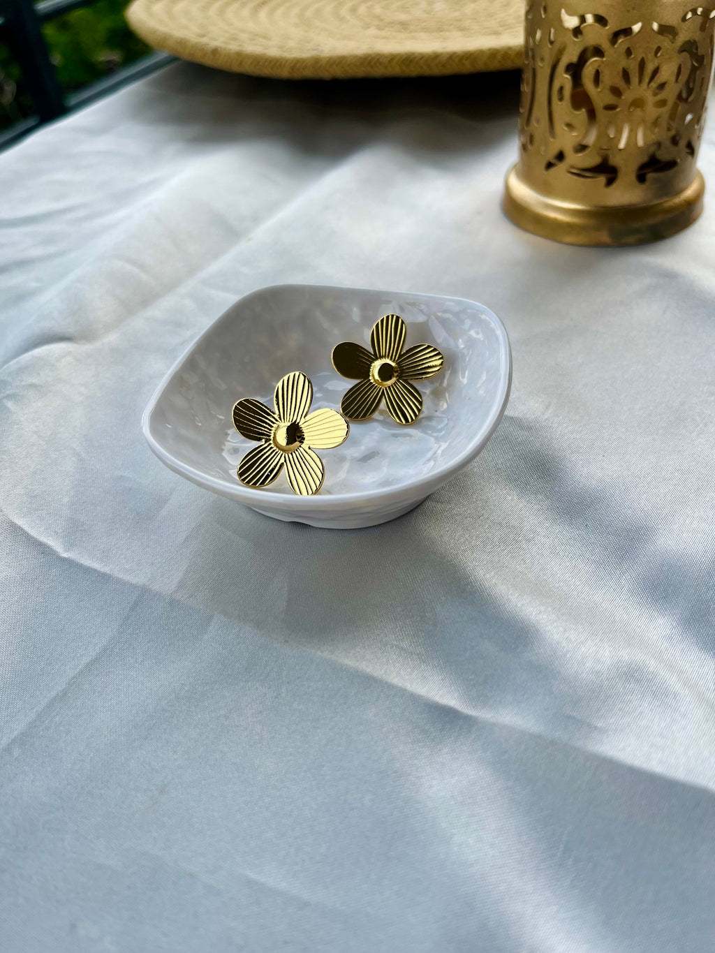 Golden Bloom Earrings 🌼