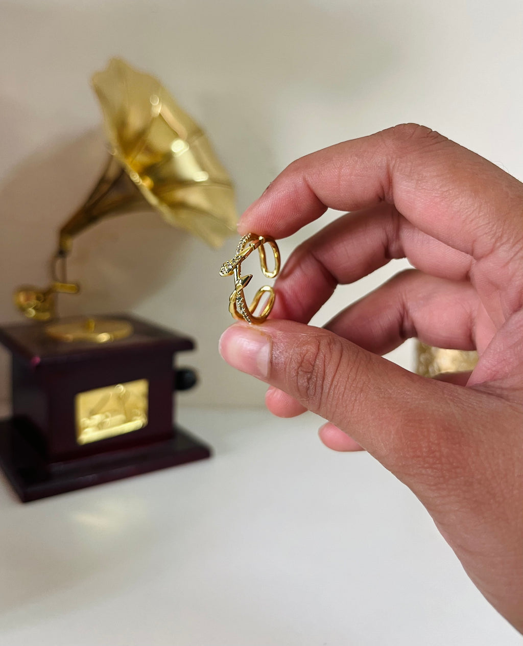 Aurelia Crossover Ring
