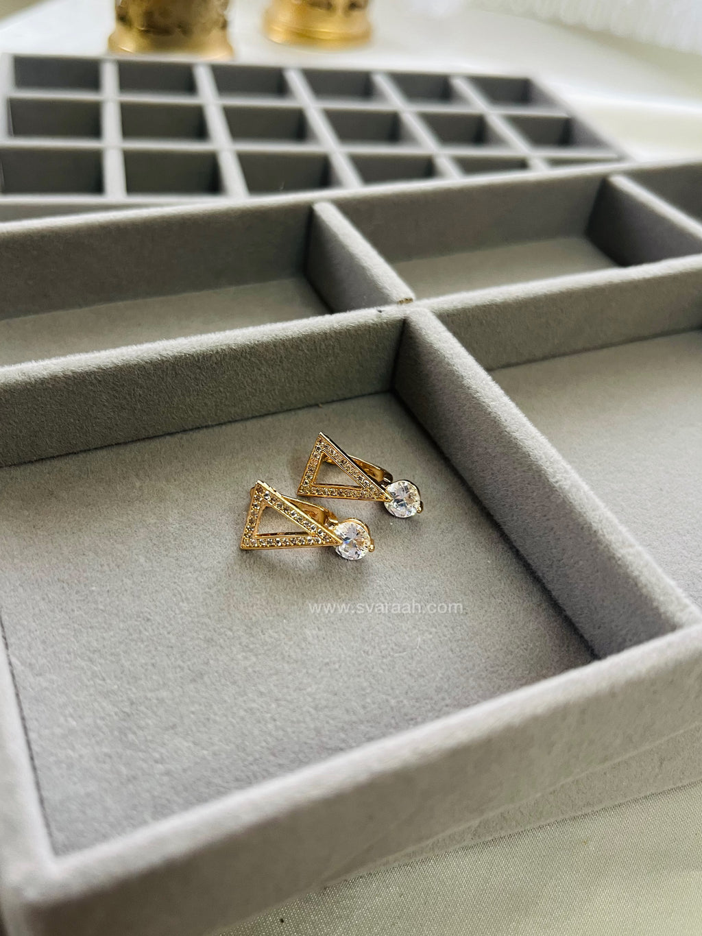 TriGlow Studs