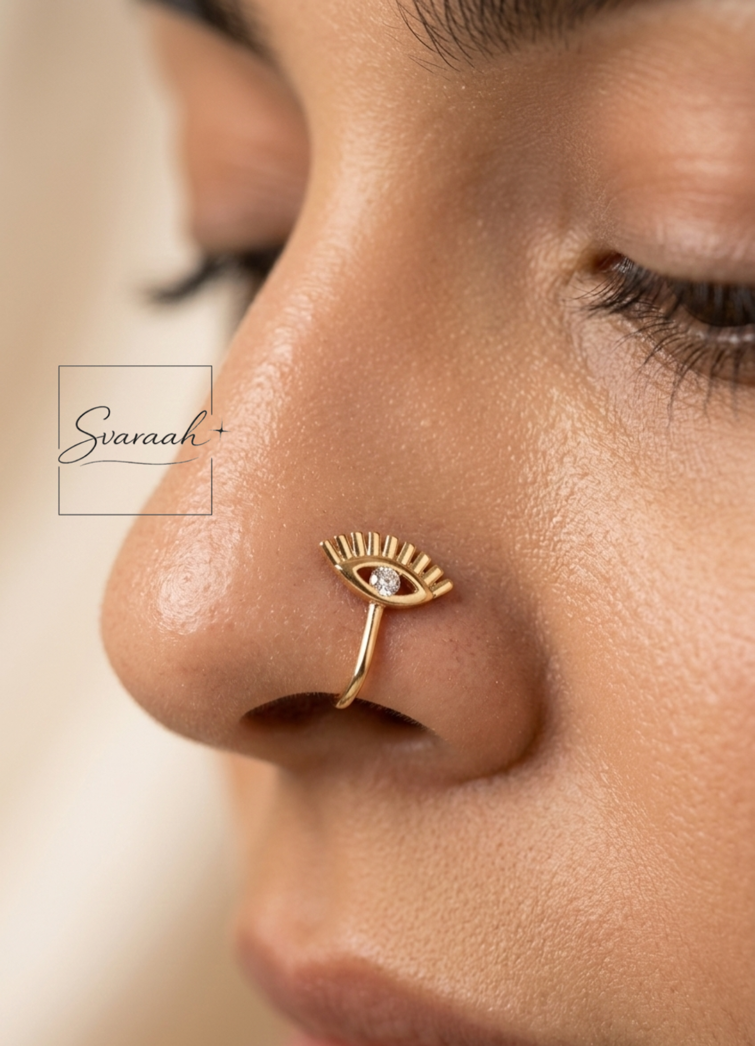 Golden EyeLure Nose Pin