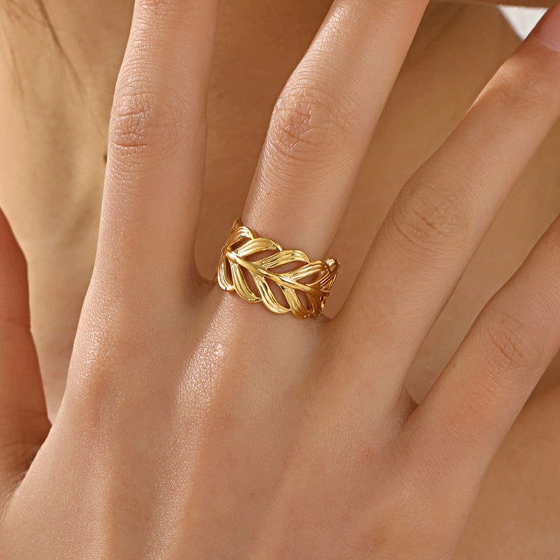 Gilded Laurel Ring